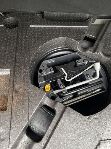 Peugeot 308 2019 год 1.5