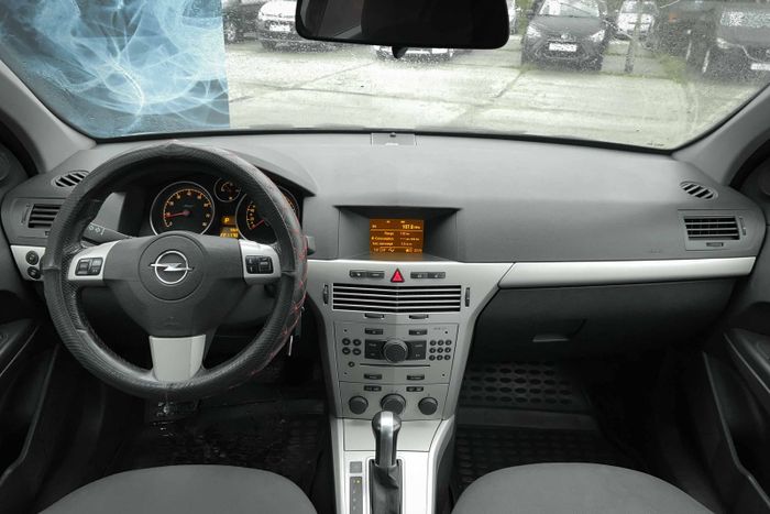 Opel Astra H Рест