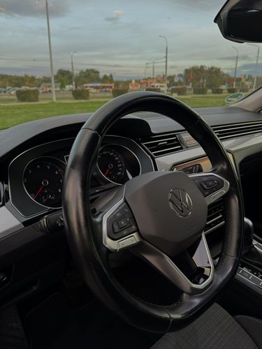 Продам Volkswagen Passat B8
