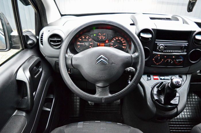 Citroen Berlingo II, 5 мест в кредит без справки