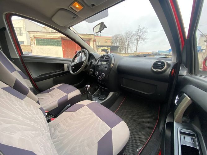 Купить Geely LC Cross в кредит от 203 руб/мес