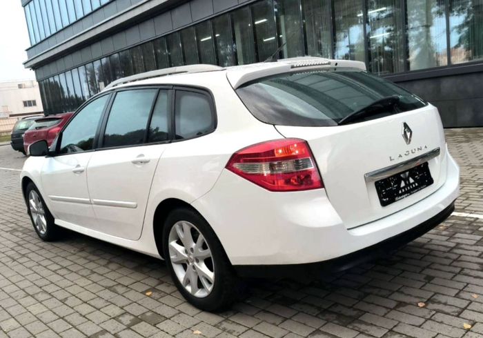Автомобиль 