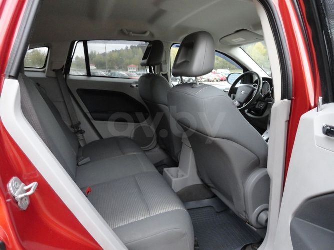 Dodge caliber (декабрь 2006)