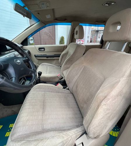 Nissan X-Trail I (T30), 5 мест