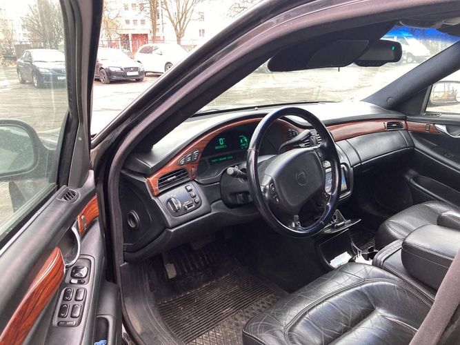 Лимузин Cadillac De Ville (ВОЗМОЖЕН КРЕДИТ/ЛИЗИНГ)