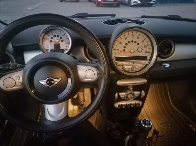 MINI Cooper R56, 2008 года