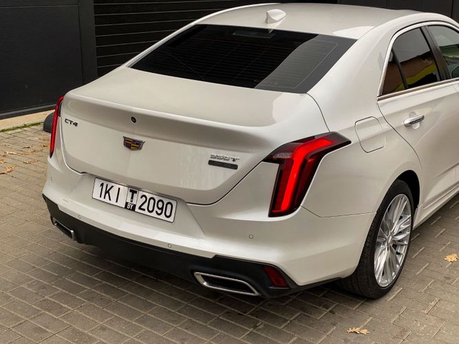 Cadillac ct4. Premium Luxury
