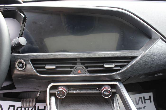 Geely Tugella I