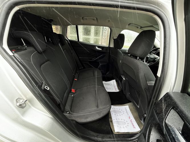 Ford Focus IV