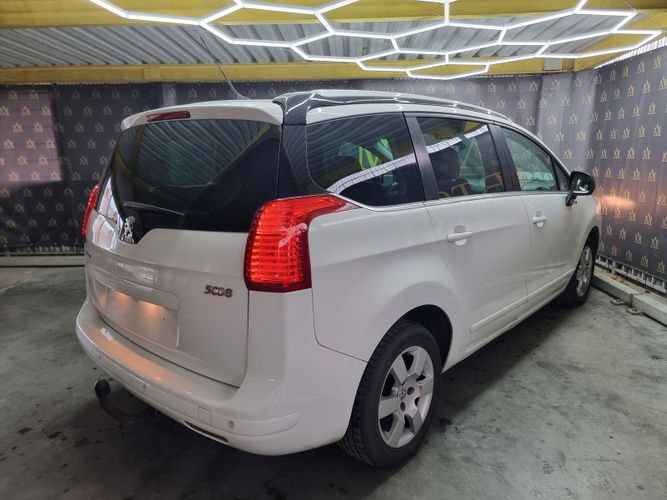 Peugeot 5008 I, 2013