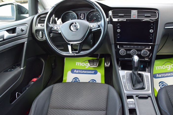 Volkswagen Golf VII Рестайлинг 2020 г.