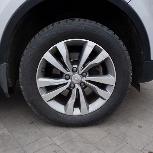 Geely Atlas