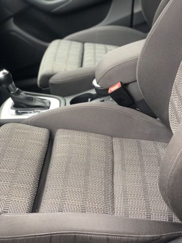 Audi Q3 голубой цвет (Audi Q3 2012) 83т км