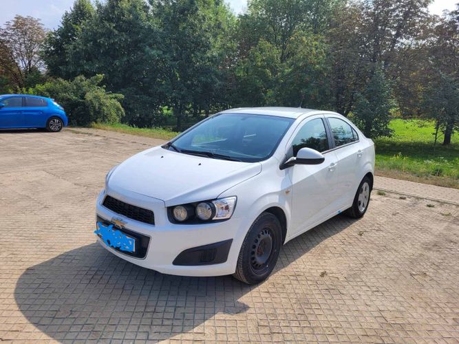 Продаётся автомобиль Chevrolet Aveo