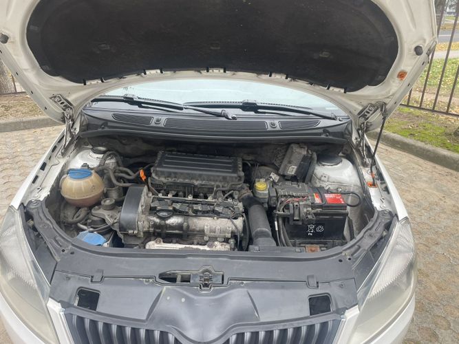 Skoda Fabia 03.2013 года 1.4 л.
