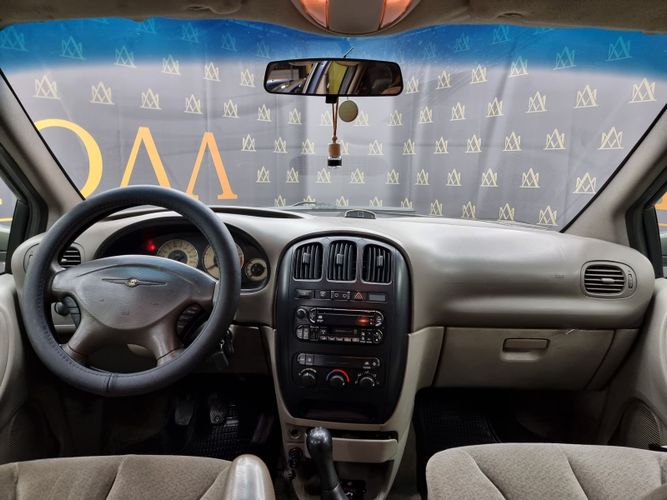 Chrysler Grand Voyager IV, 7 мест, 2001