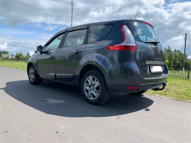Renault Grand