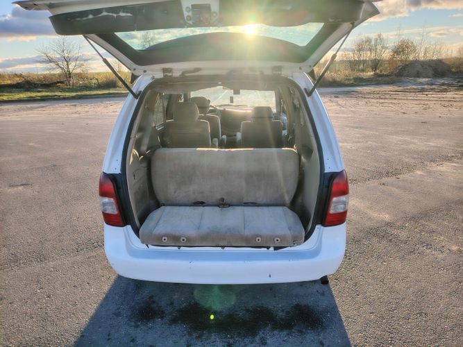 MAZDA MPV II