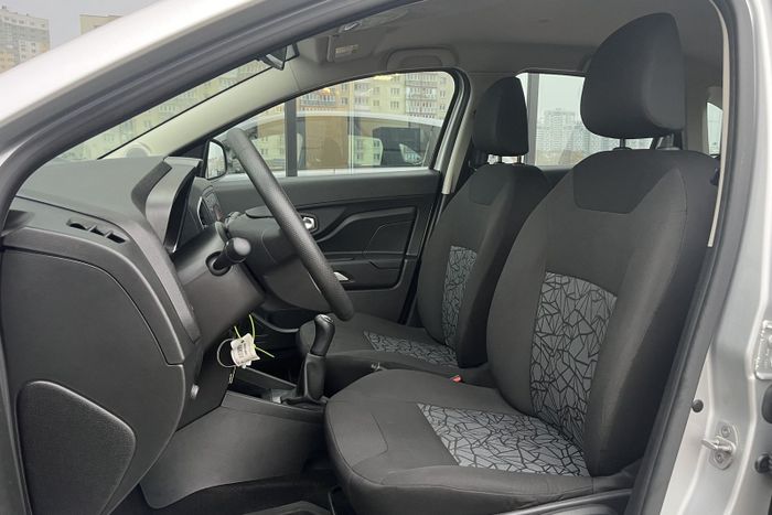 Lada XRAY 2019
