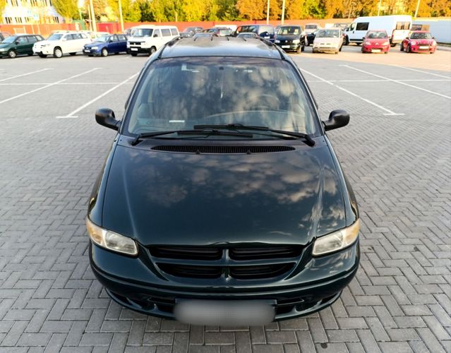В кредит/лизинг без первого взноса Chrysler Voyager 7 мест
