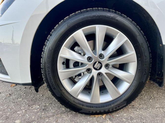 SEAT LEON(метан) ОБМЕН, КРЕДИТ, ЛИЗИНГ
