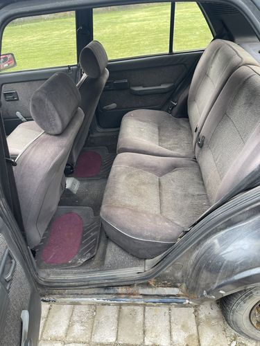 Peugeot 309