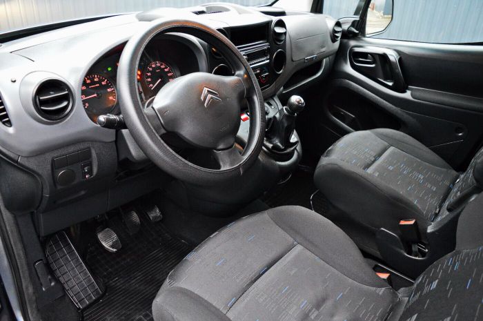 Citroen Berlingo II, 5 мест в кредит без справки