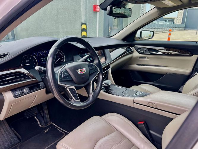 Cadillac CT6