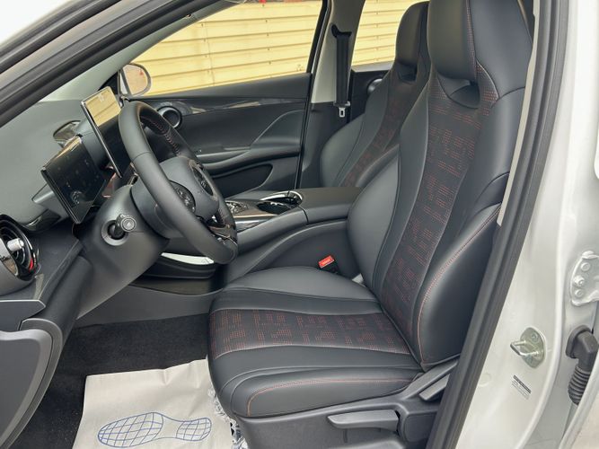 BYD E2 высокая комплектация 2024