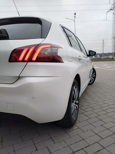Автомобиль