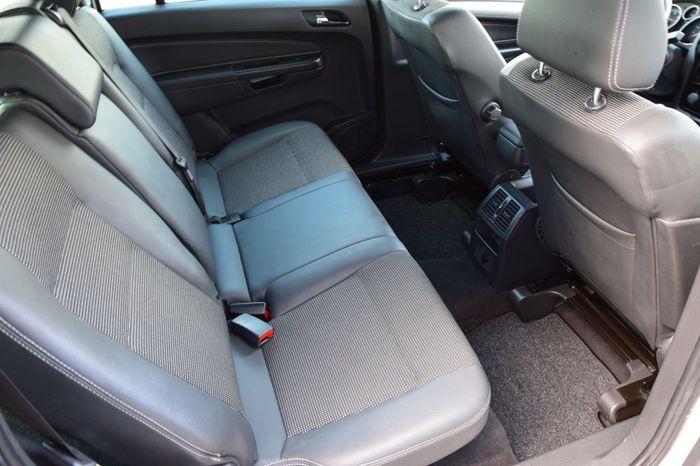  Opel Zafira B Рестайлинг 7 мест 2011 г