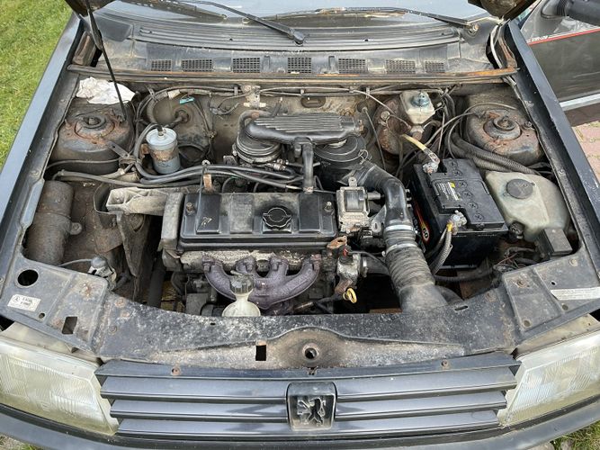 Peugeot 309