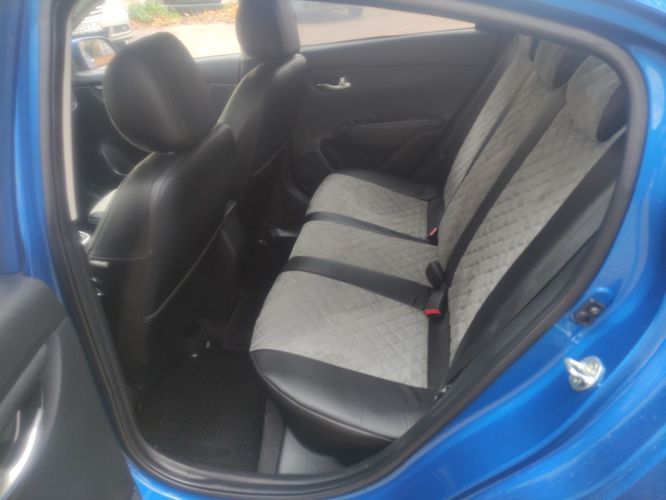 Kia Rio IV 2017 год