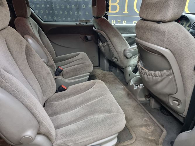 Chrysler Grand Voyager IV, 7 мест, 2001