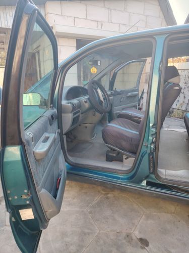 Легковое авто Fiat Ulisse