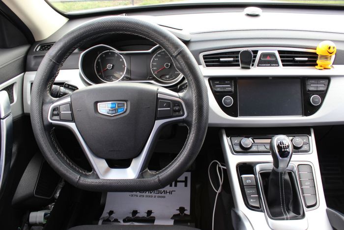Geely Atlas I 2020 Белый