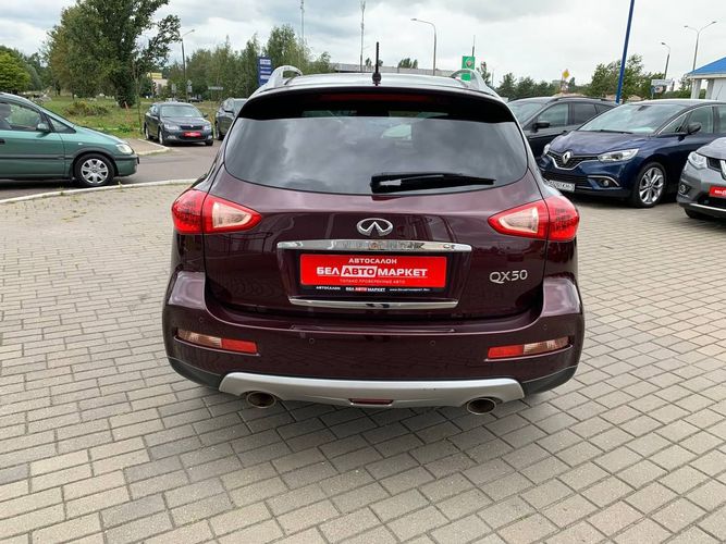 Купить Infiniti QX50 в кредит от 1125 руб/мес