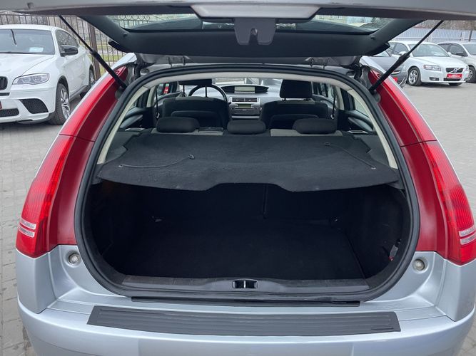 Купить Citroen C4 в кредит от 285 руб/мес
