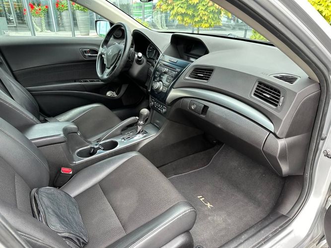 Acura ILX