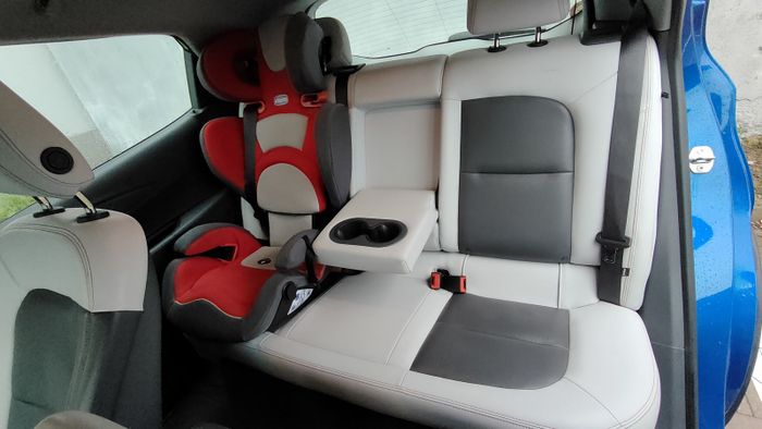 Chevrolet Bolt, Premier