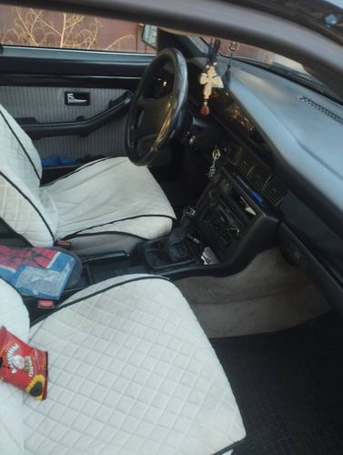 Audi 100