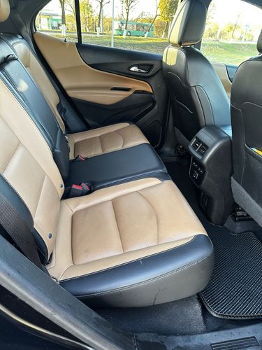 Chevrolet equinox premier