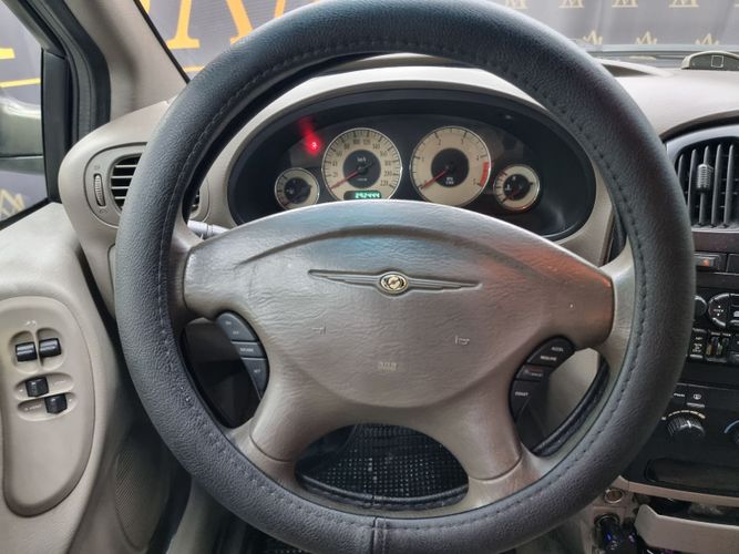 Chrysler Grand Voyager IV, 7 мест, 2001