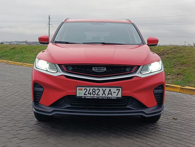 Geely Coolray 2023 Comfort на гарантии