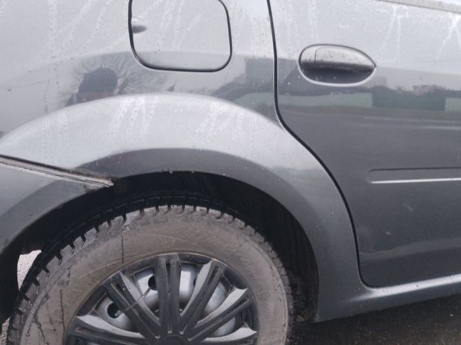 Dacia Logon 1