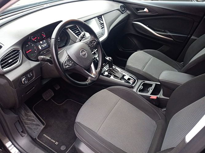 Opel Grandland X, 1.5 D, 8-АКПП