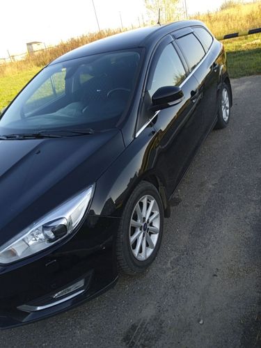 Автомобиль ford focus 3