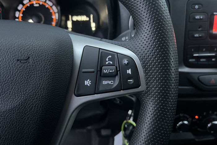 Lada XRAY 2019