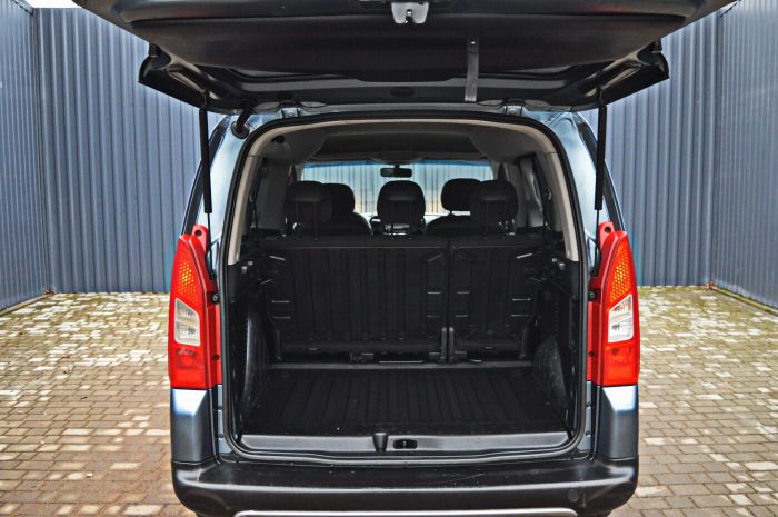 Citroen Berlingo II, 5 мест в кредит без справки