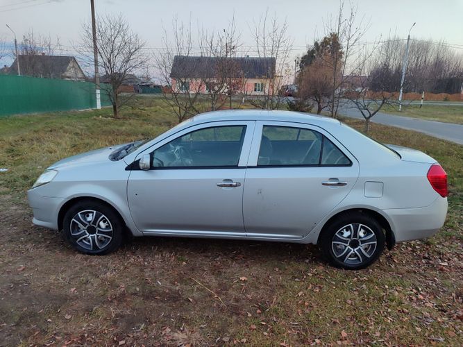 Geely MK